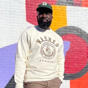 Washed Dads Academy Seal Mens Crewneck Sweatshirt | Size XL Mens